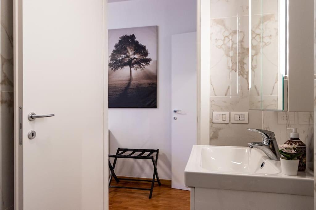 Wraparound Lake Views Bellavista Residence Campione d'Italia Exterior photo